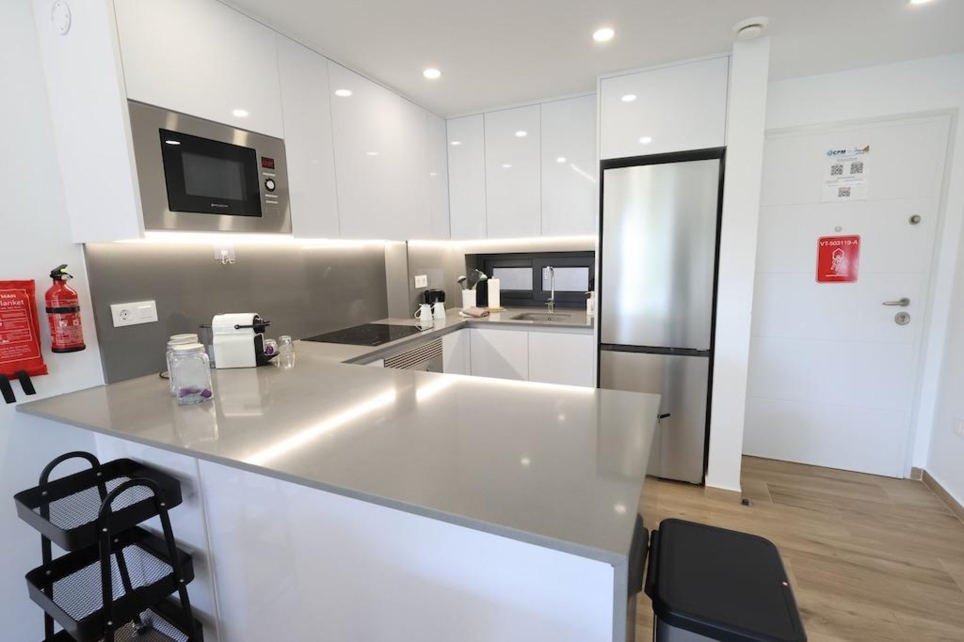 Resale - Apartment / Flat * - Orihuela Costa - Villamartín * 