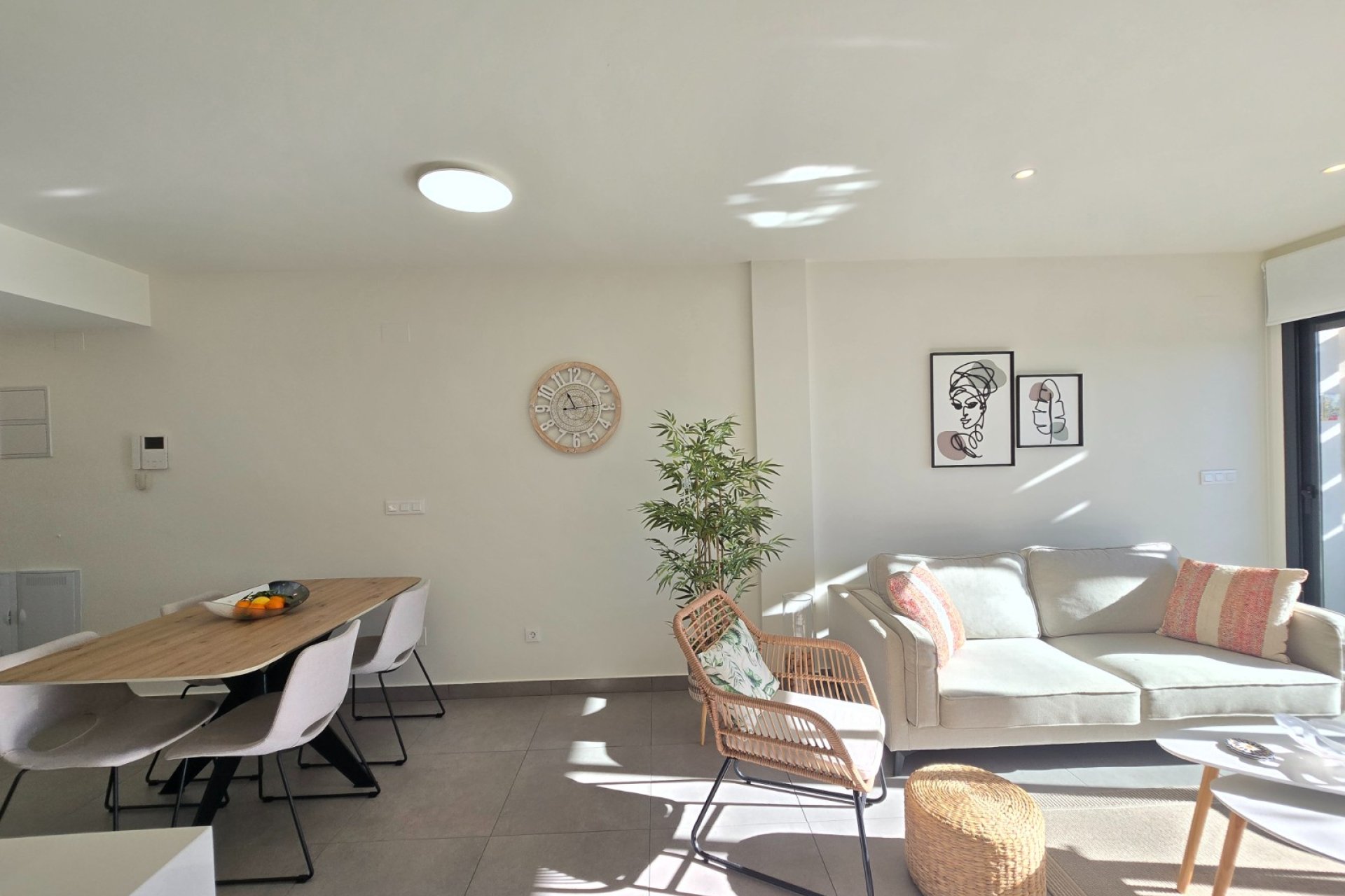 Resale - Apartment / Flat * - Orihuela Costa * - Villamartín * 