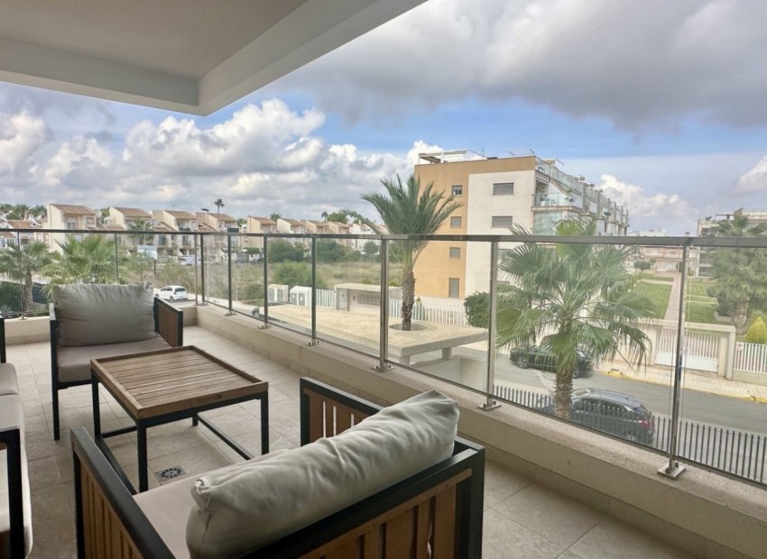 Resale - Apartment / Flat * - Orihuela Costa * - Villamartín * 