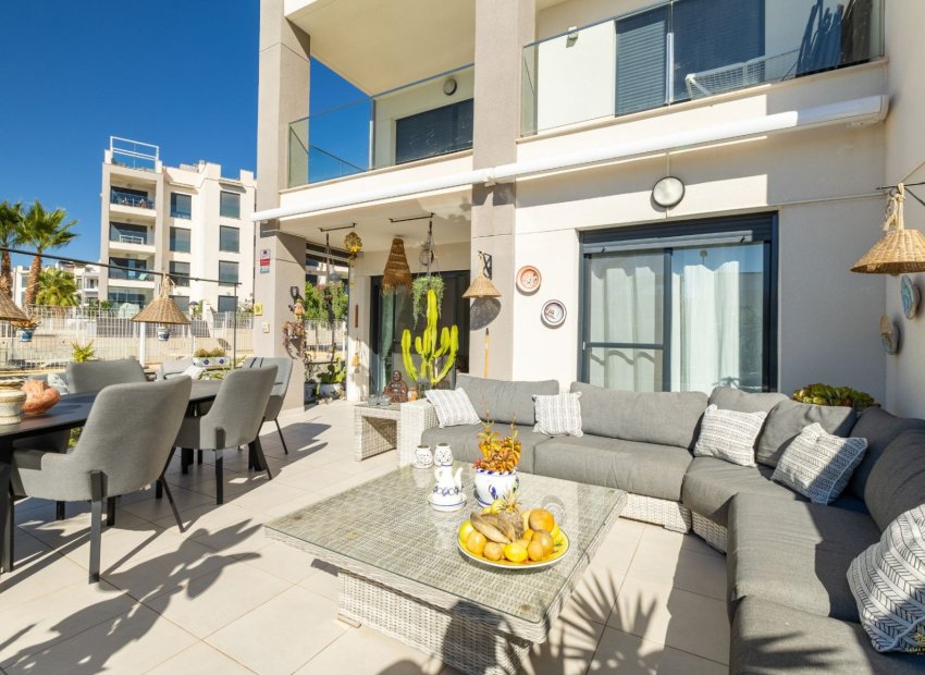 Resale - Apartment / Flat * - Orihuela Costa * - Villamartín * 