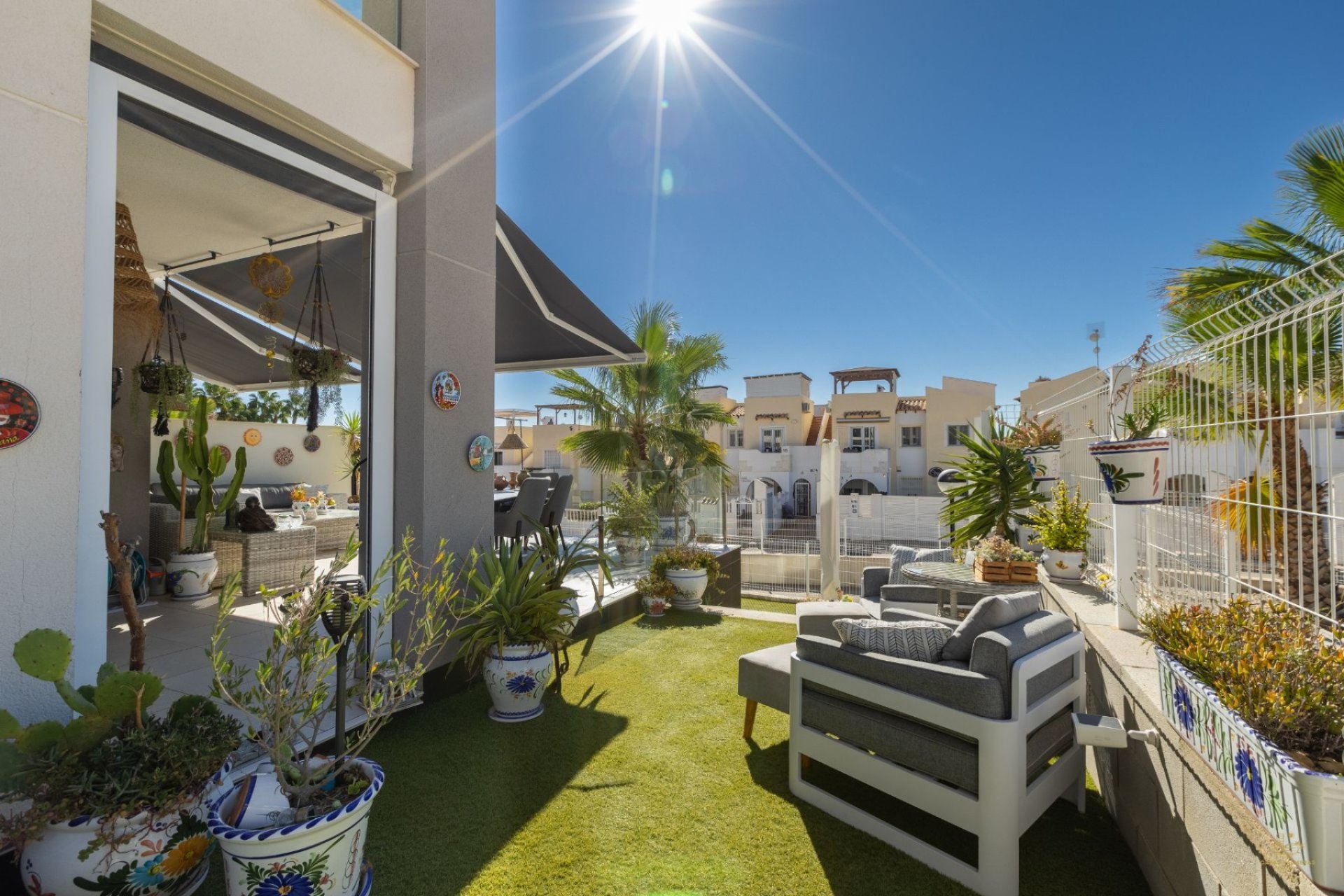 Resale - Apartment / Flat * - Orihuela Costa * - Villamartín * 