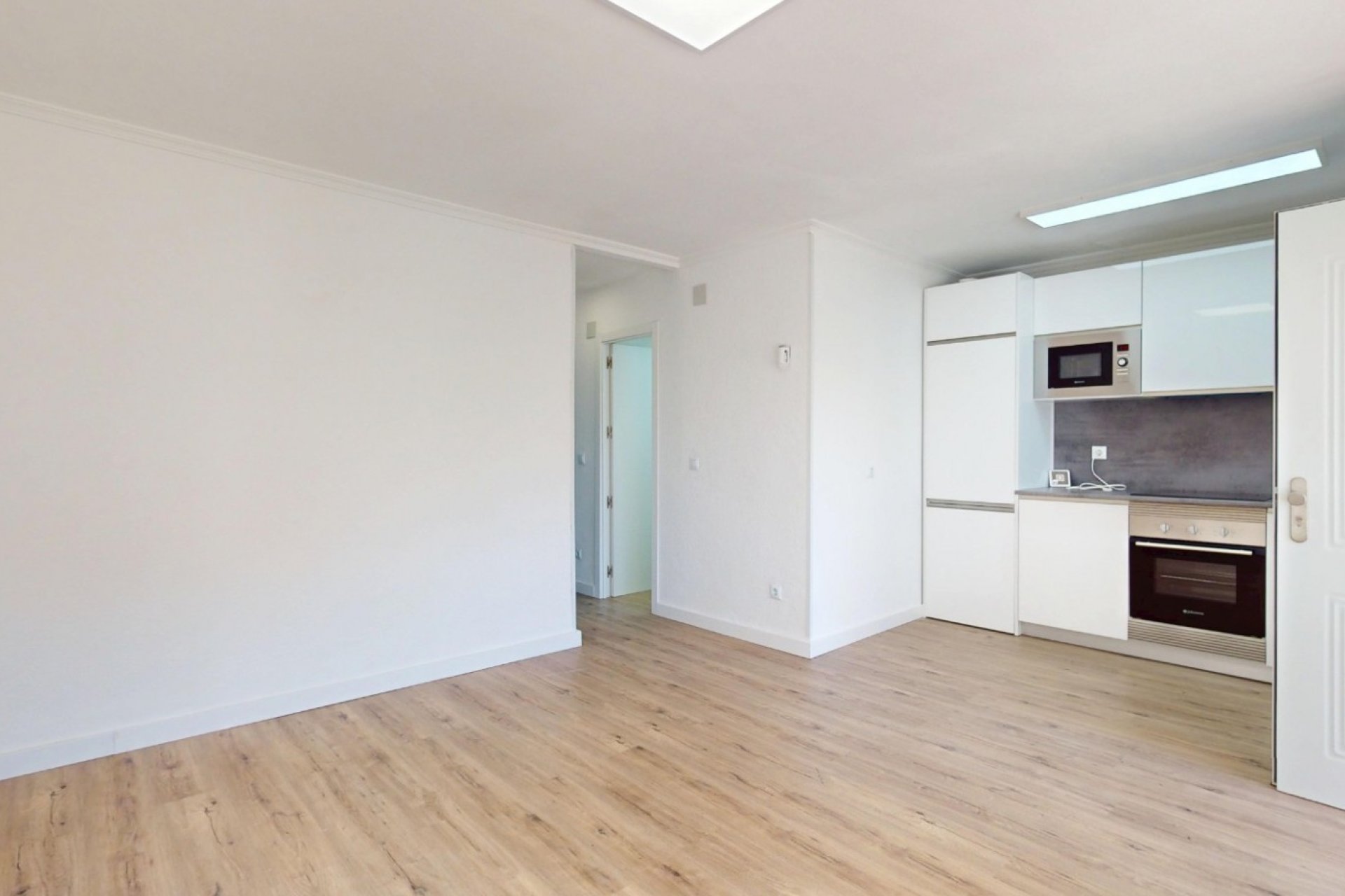 Resale - Apartment / Flat * - Orihuela Costa * - Villamartín * 