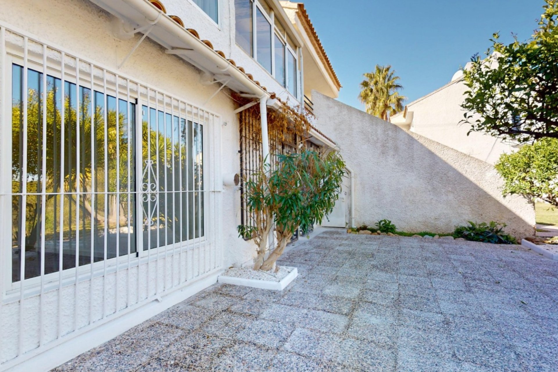 Resale - Apartment / Flat * - Orihuela Costa * - Villamartín * 