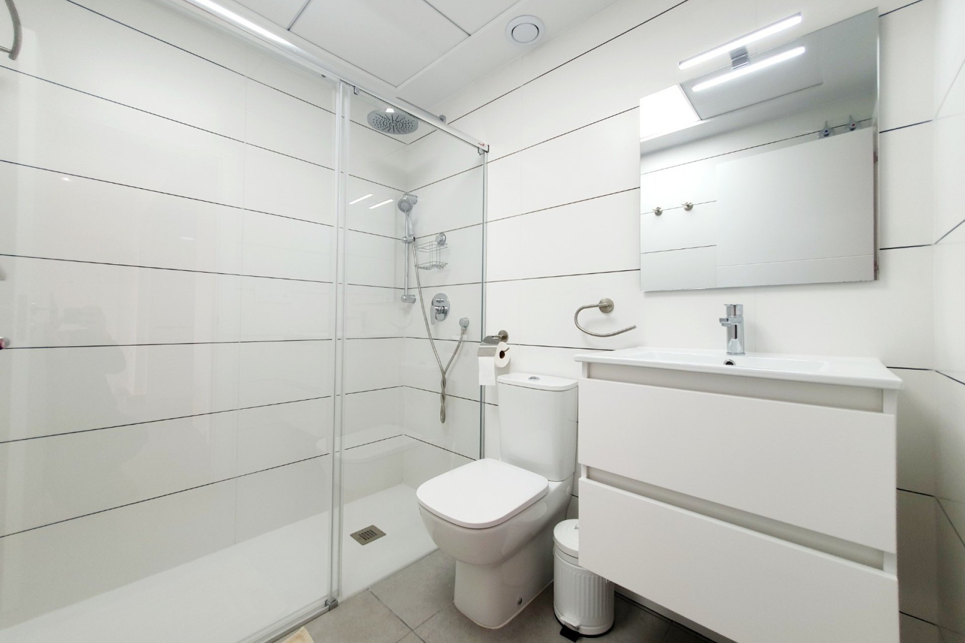 Resale - Apartment / Flat * - Orihuela Costa * - Villamartín * 