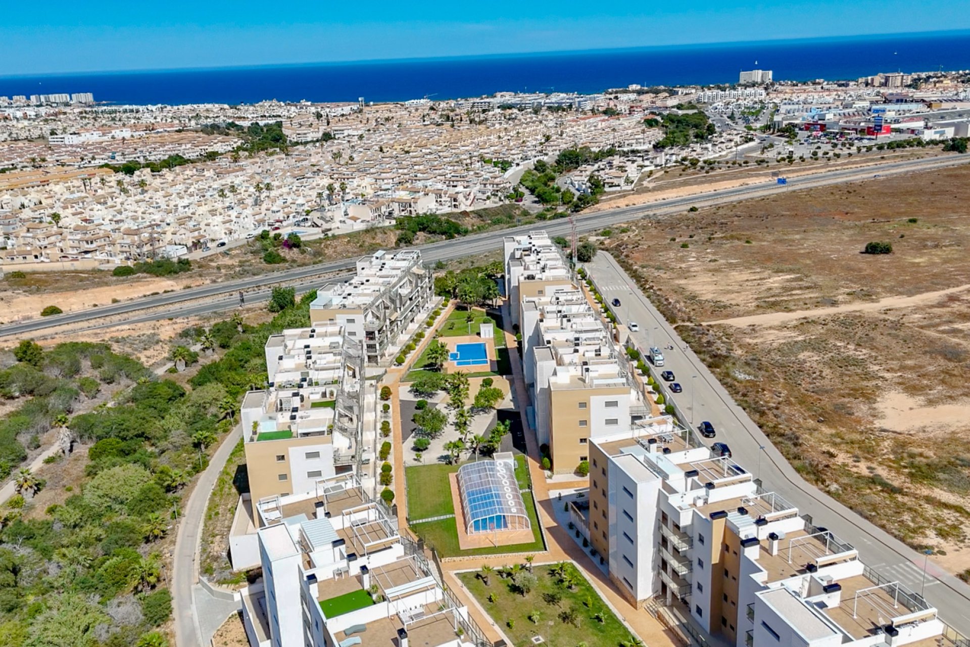 Resale - Apartment / Flat * - Orihuela Costa * - Villamartín * 