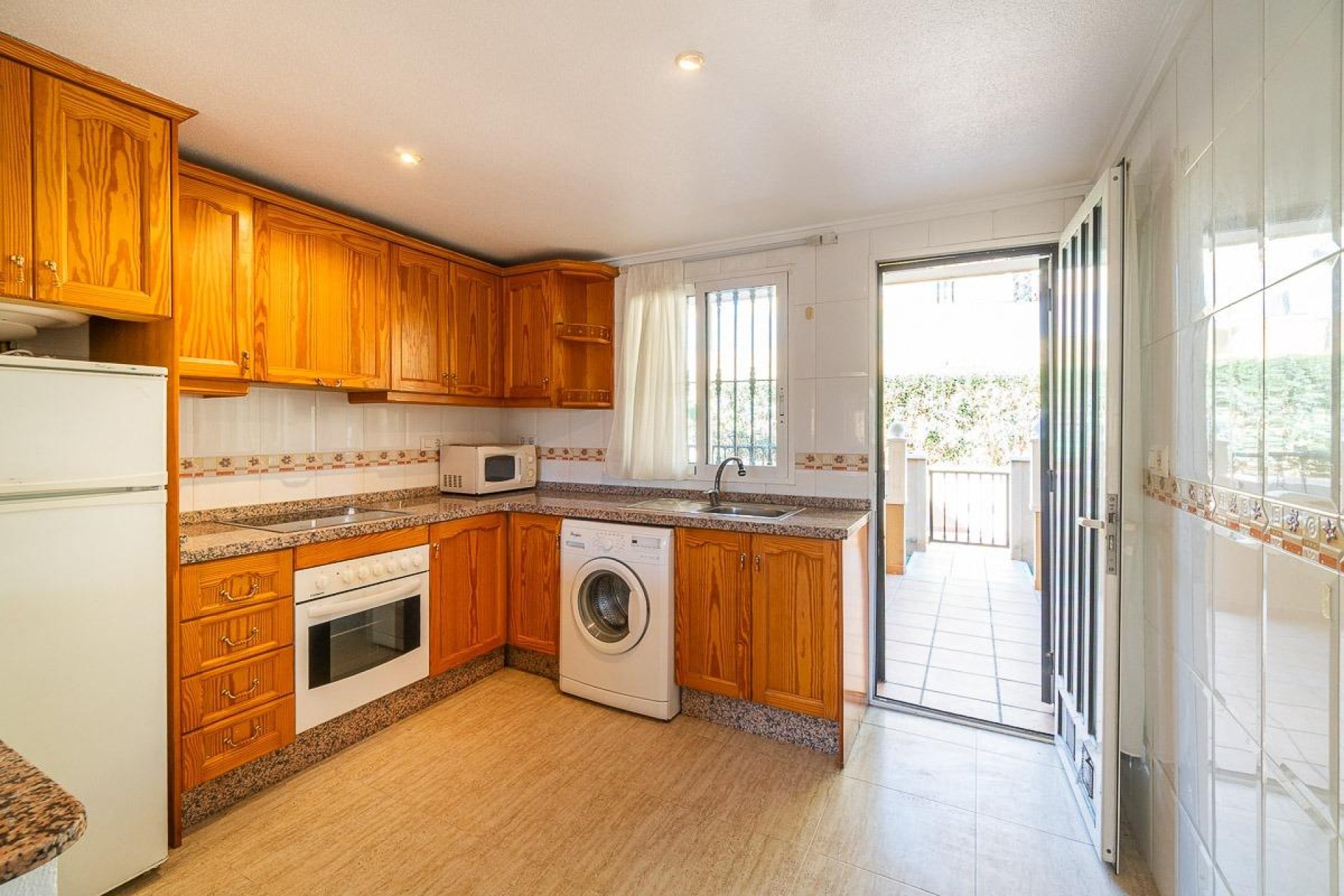 Resale - Apartment / Flat * - Orihuela Costa * - Villamartín * 