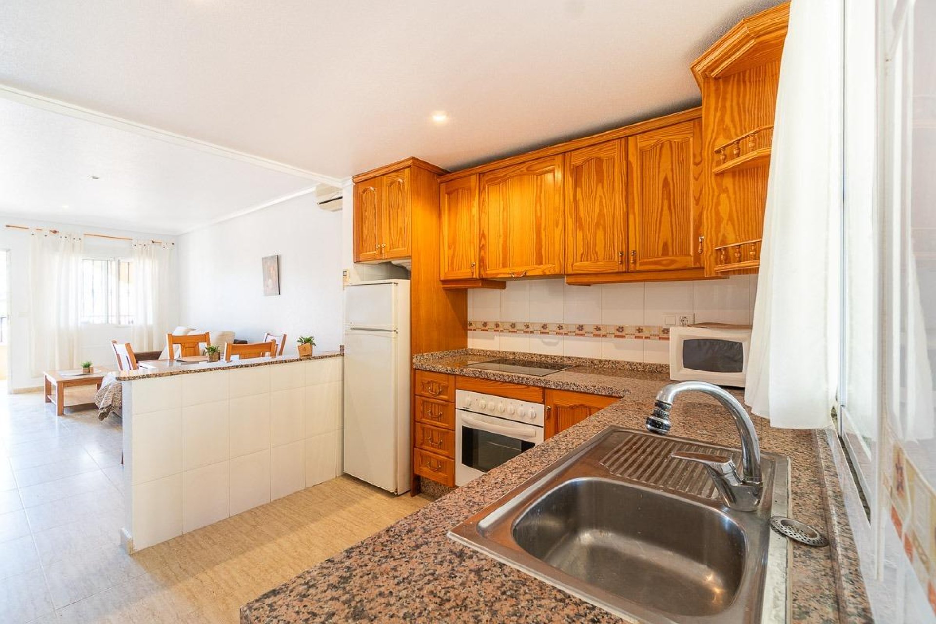 Resale - Apartment / Flat * - Orihuela Costa * - Villamartín * 