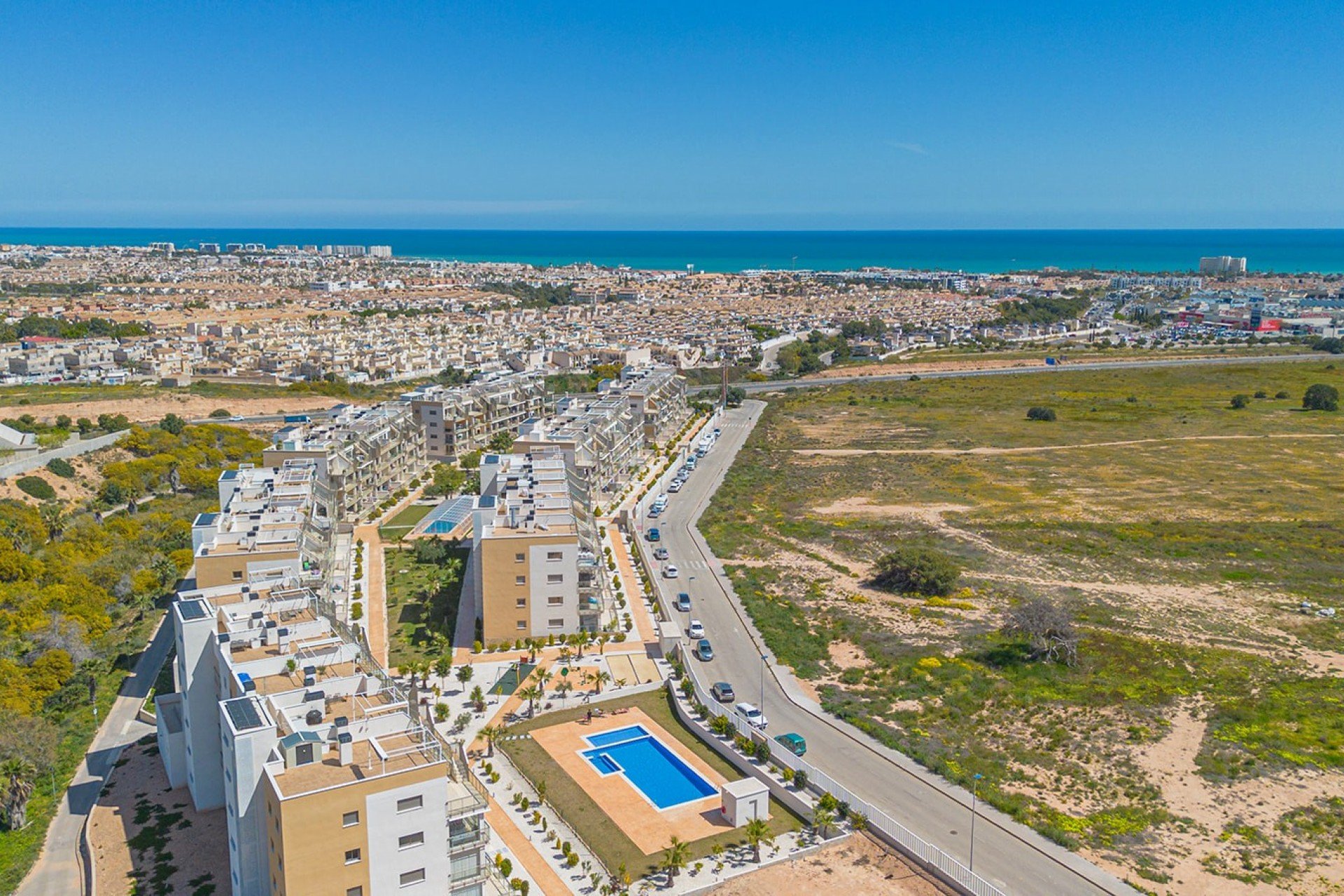 Resale - Apartment / Flat * - Orihuela Costa * - Villamartín * 