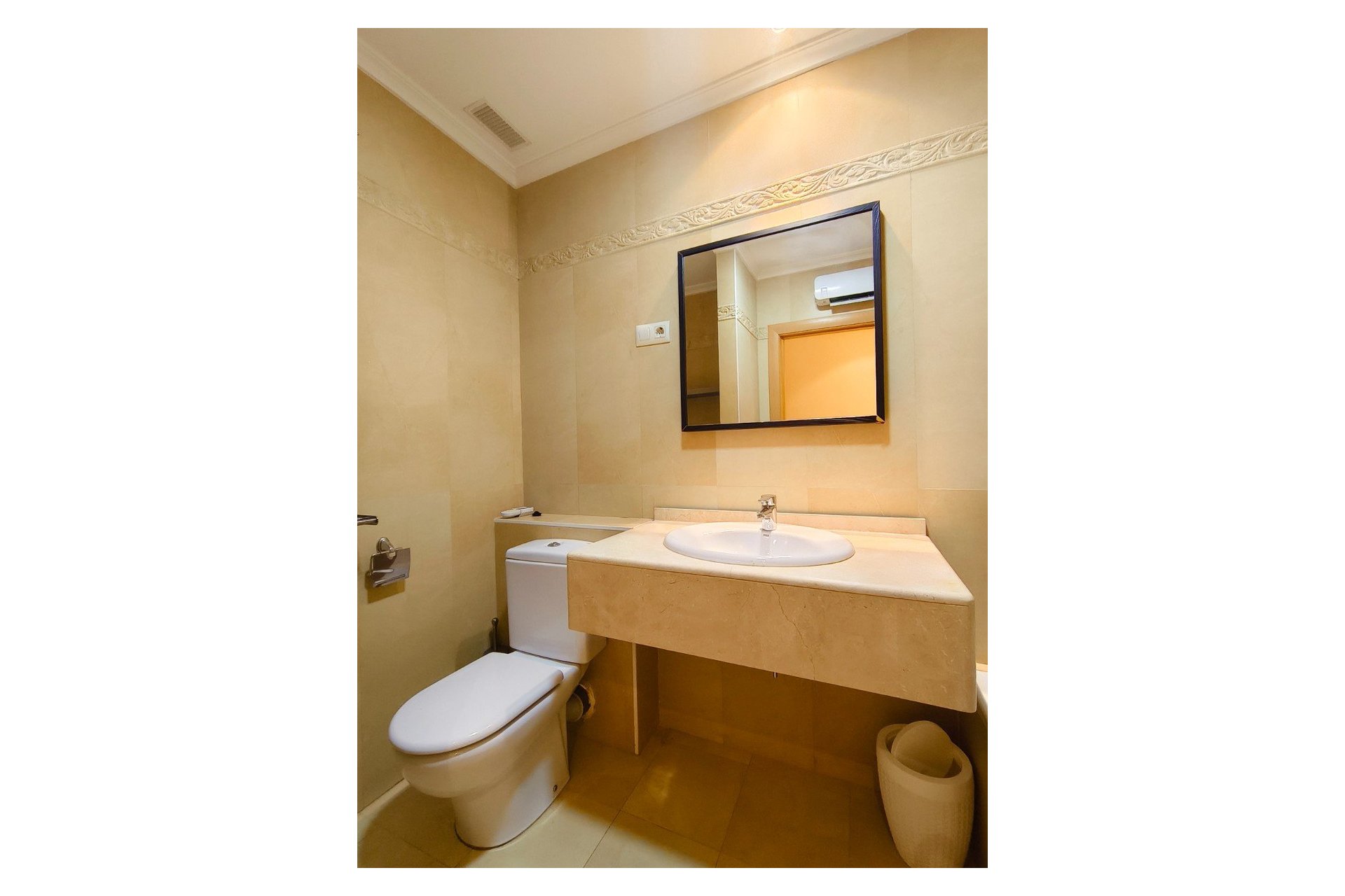 Resale - Apartment / Flat * - Orihuela Costa * - Villamartín * 