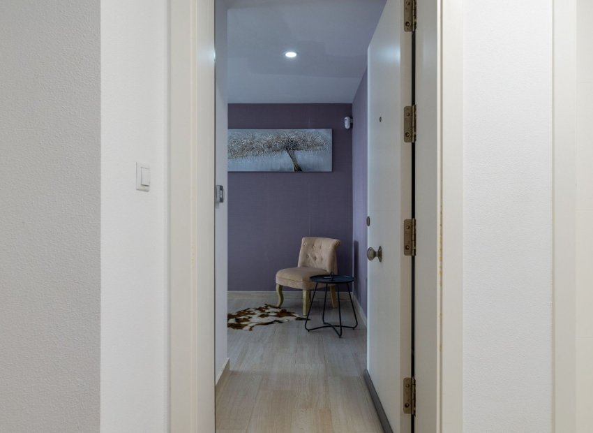 Resale - Apartment / Flat * - Orihuela Costa * - Villamartín * 