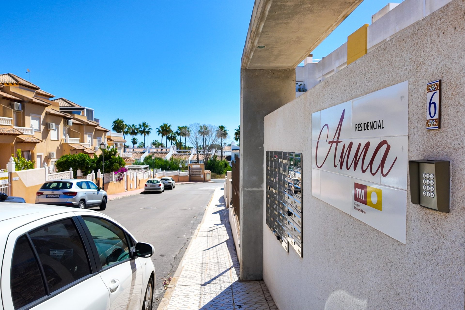 Resale - Apartment / Flat * - Orihuela Costa * - Villamartín * 