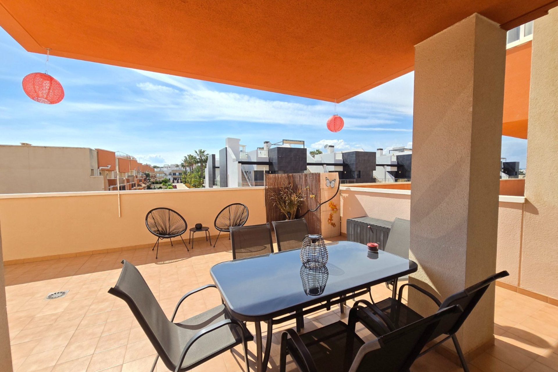 Resale - Apartment / Flat * - Orihuela Costa * - Villamartín * 