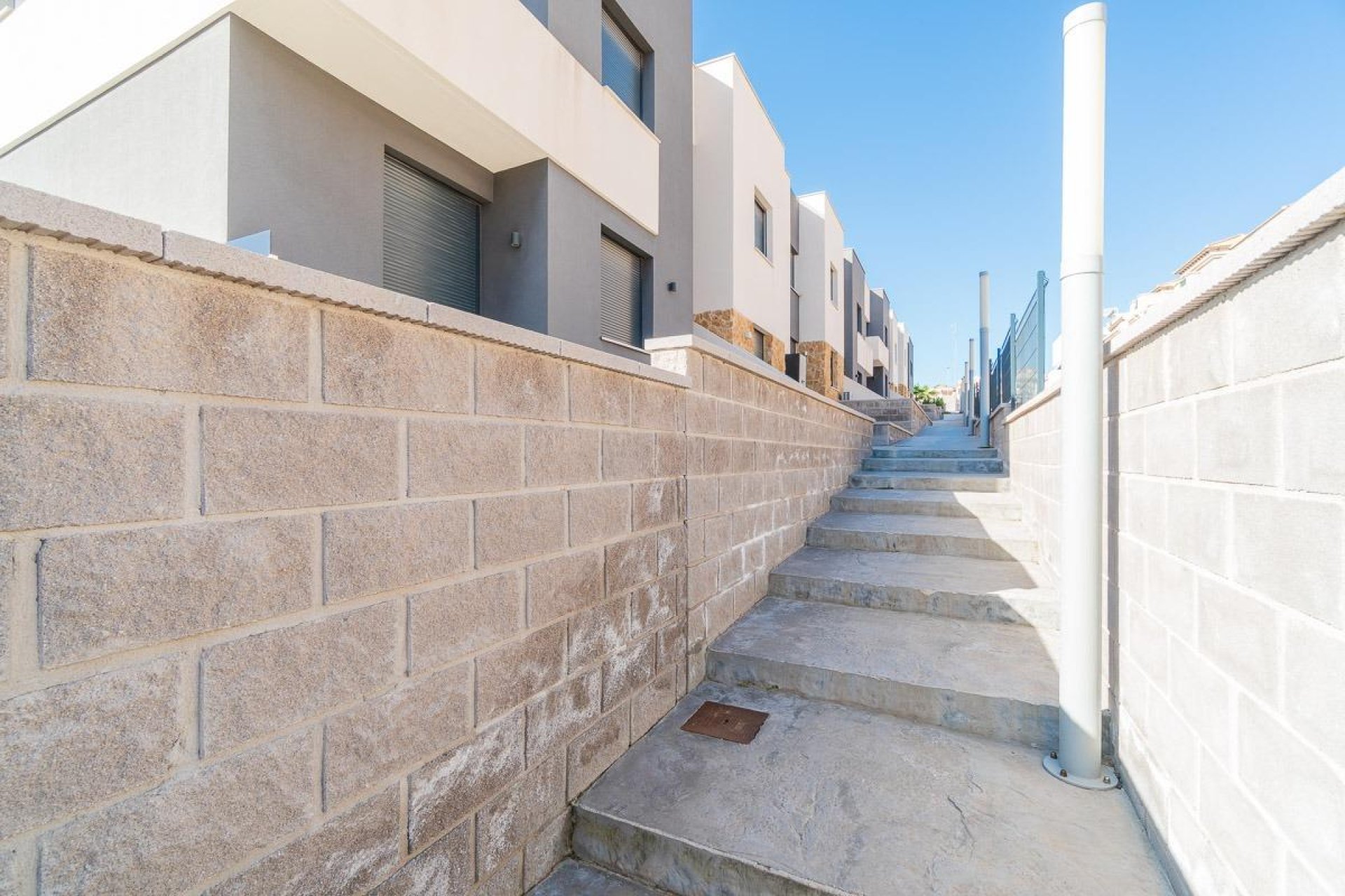 Resale - Apartment / Flat * - Orihuela Costa * - Villamartín * 