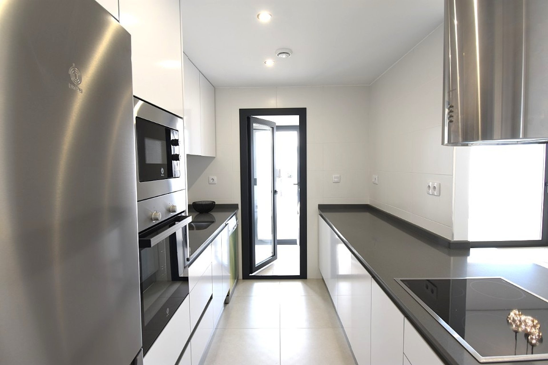 Resale - Apartment / Flat * - Orihuela Costa * - Villamartín * 