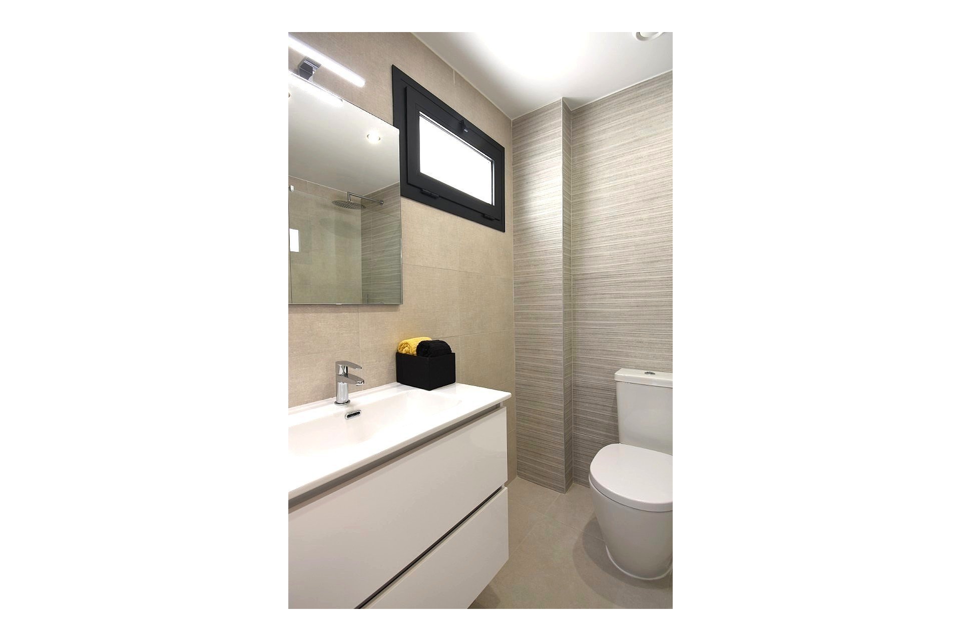 Resale - Apartment / Flat * - Orihuela Costa * - Villamartín * 