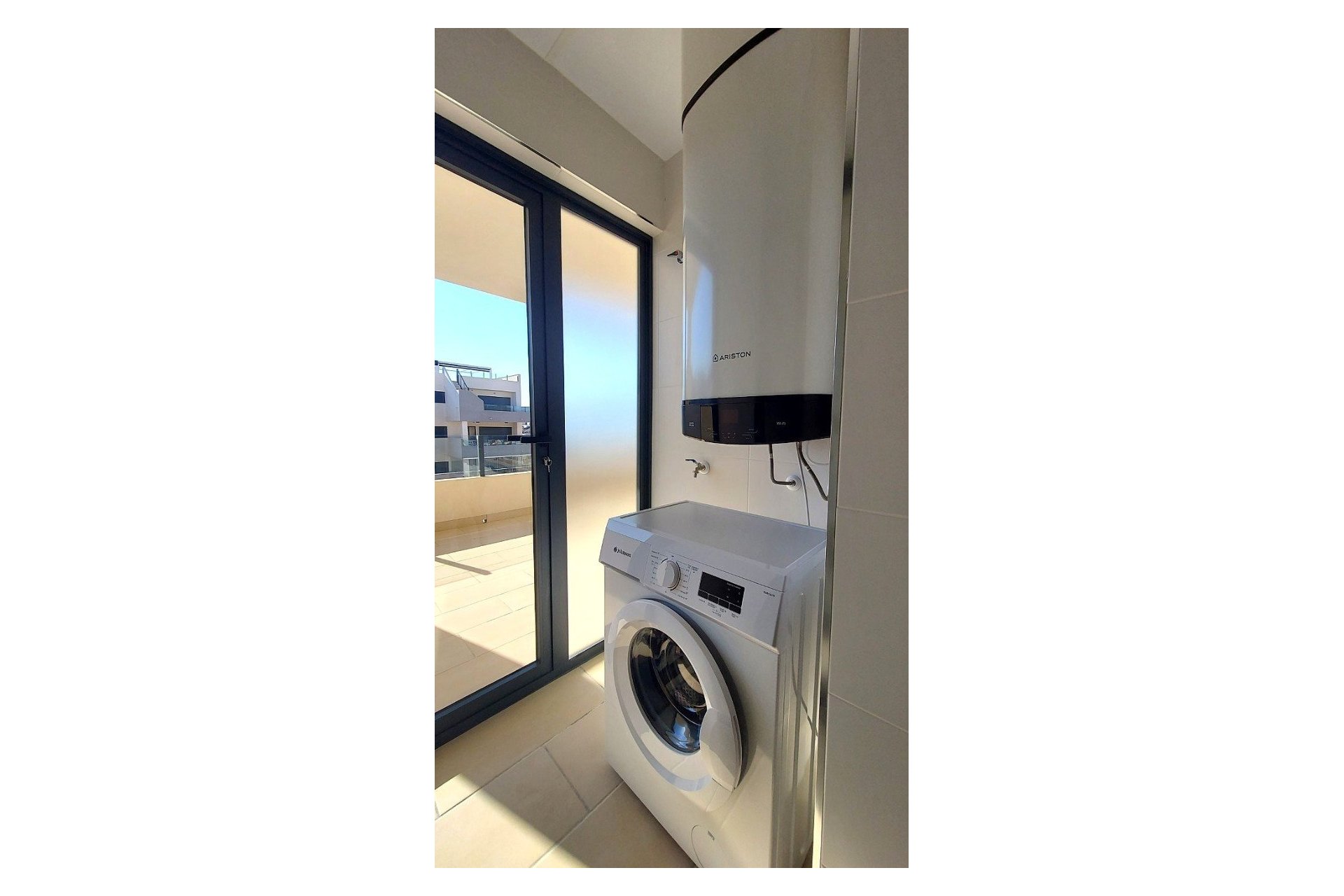 Resale - Apartment / Flat * - Orihuela Costa * - Villamartín * 