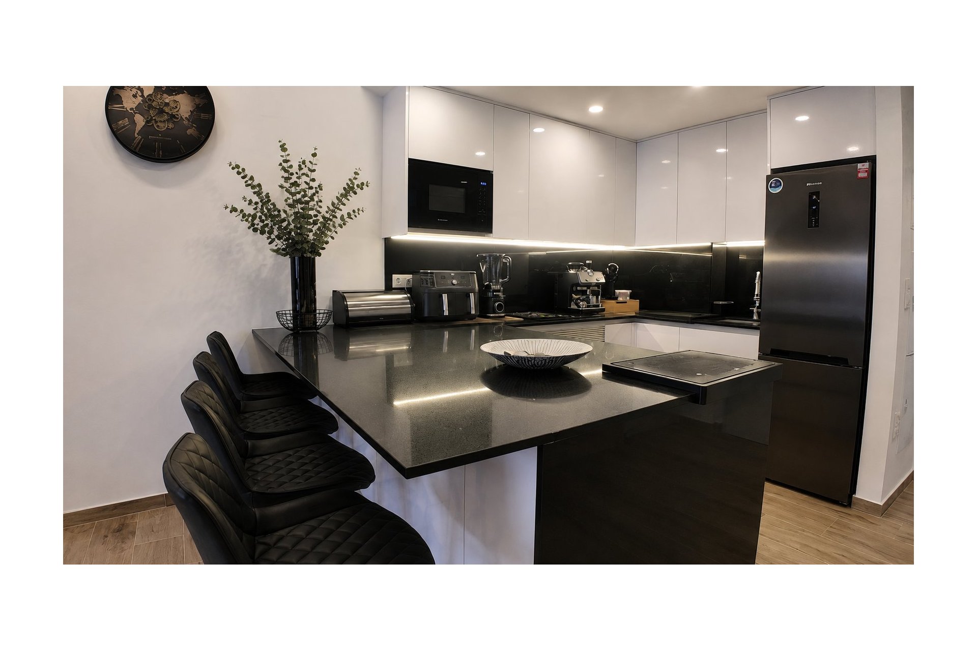 Resale - Apartment / Flat * - Orihuela Costa * - Villamartín * 