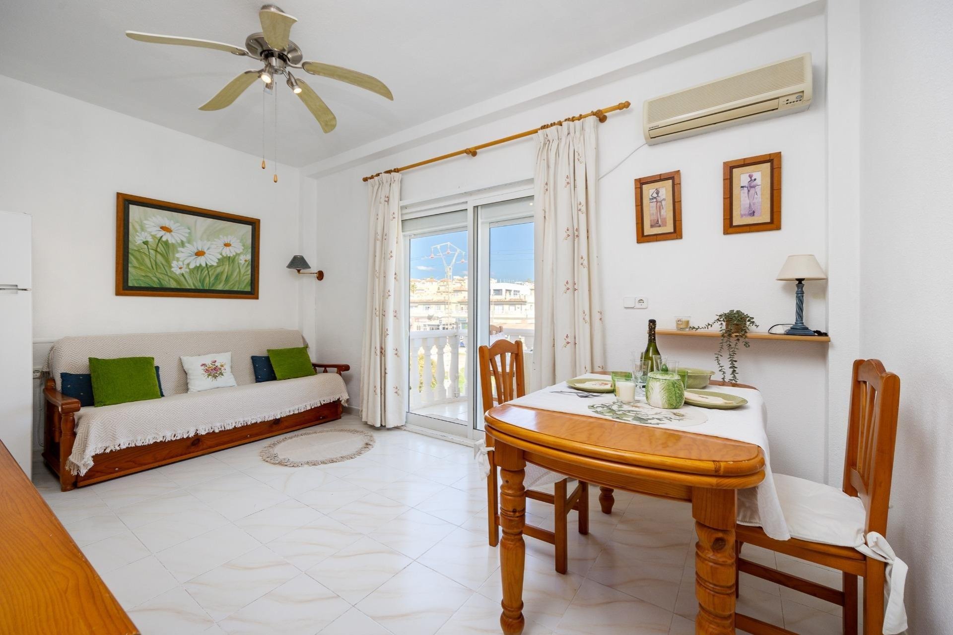 Resale - Apartment / Flat * - Orihuela Costa * - Villamartín * 