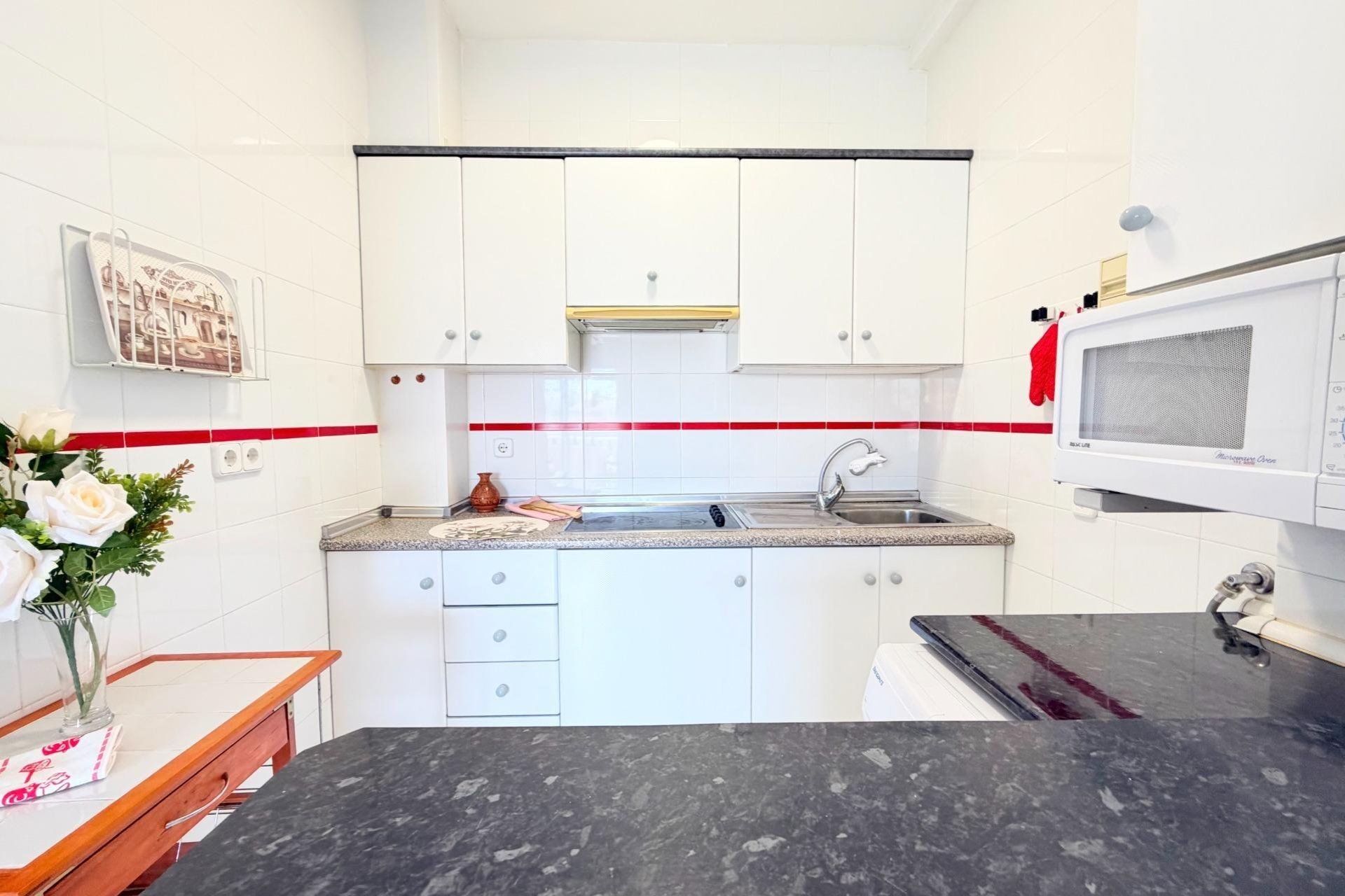 Resale - Apartment / Flat * - Orihuela Costa * - Villamartín * 