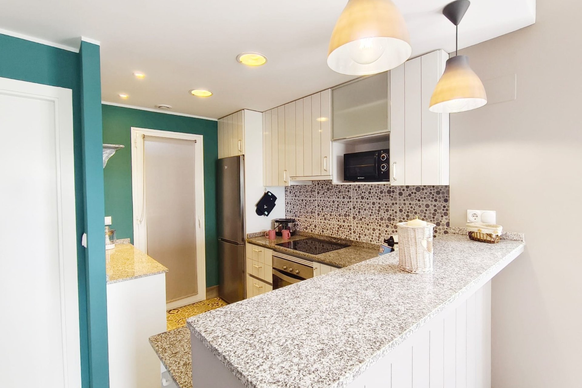 Resale - Apartment / Flat * - Orihuela Costa *