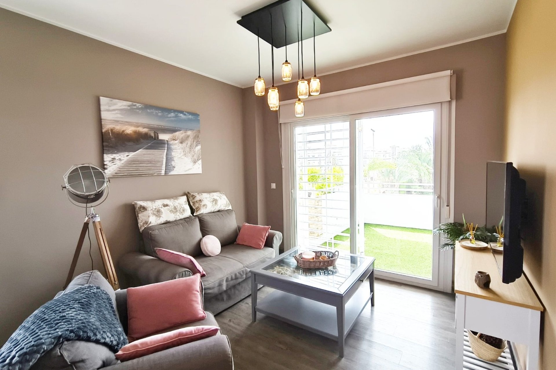 Resale - Apartment / Flat * - Orihuela Costa *