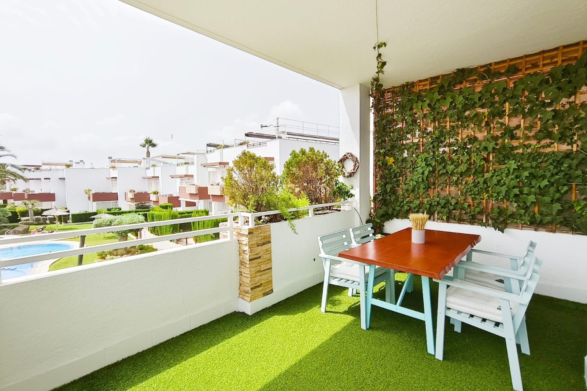 Resale - Apartment / Flat * - Orihuela Costa *