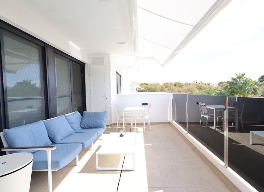 Resale - Apartment / Flat * - Orihuela Costa *