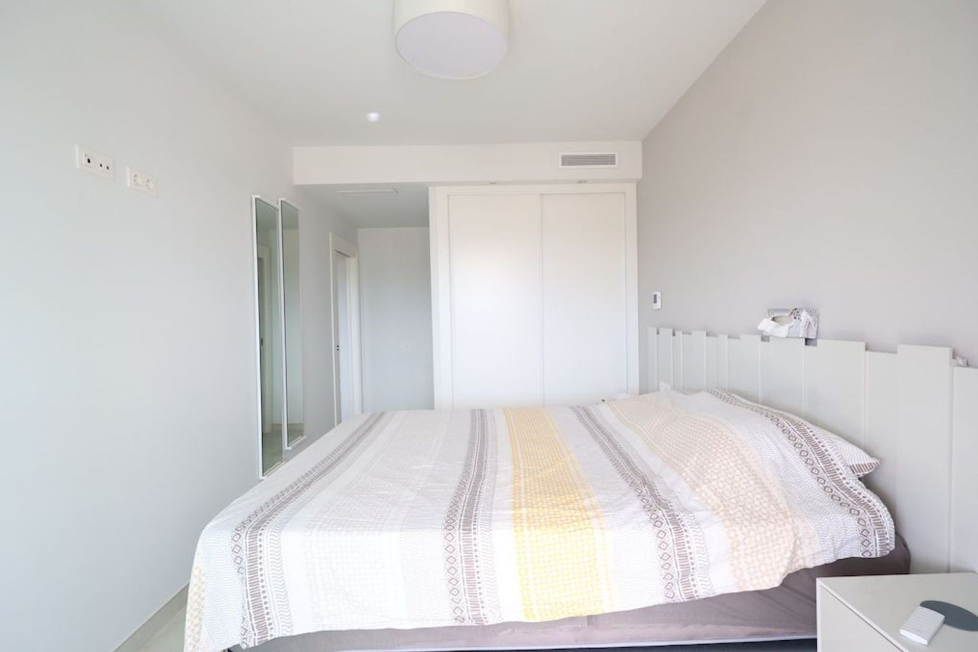 Resale - Apartment / Flat * - Orihuela Costa *