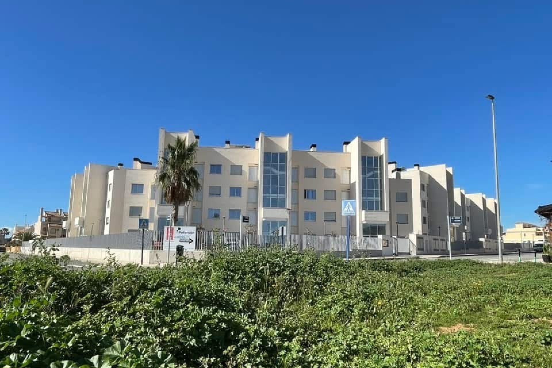 Resale - Apartment / Flat * - Orihuela Costa *