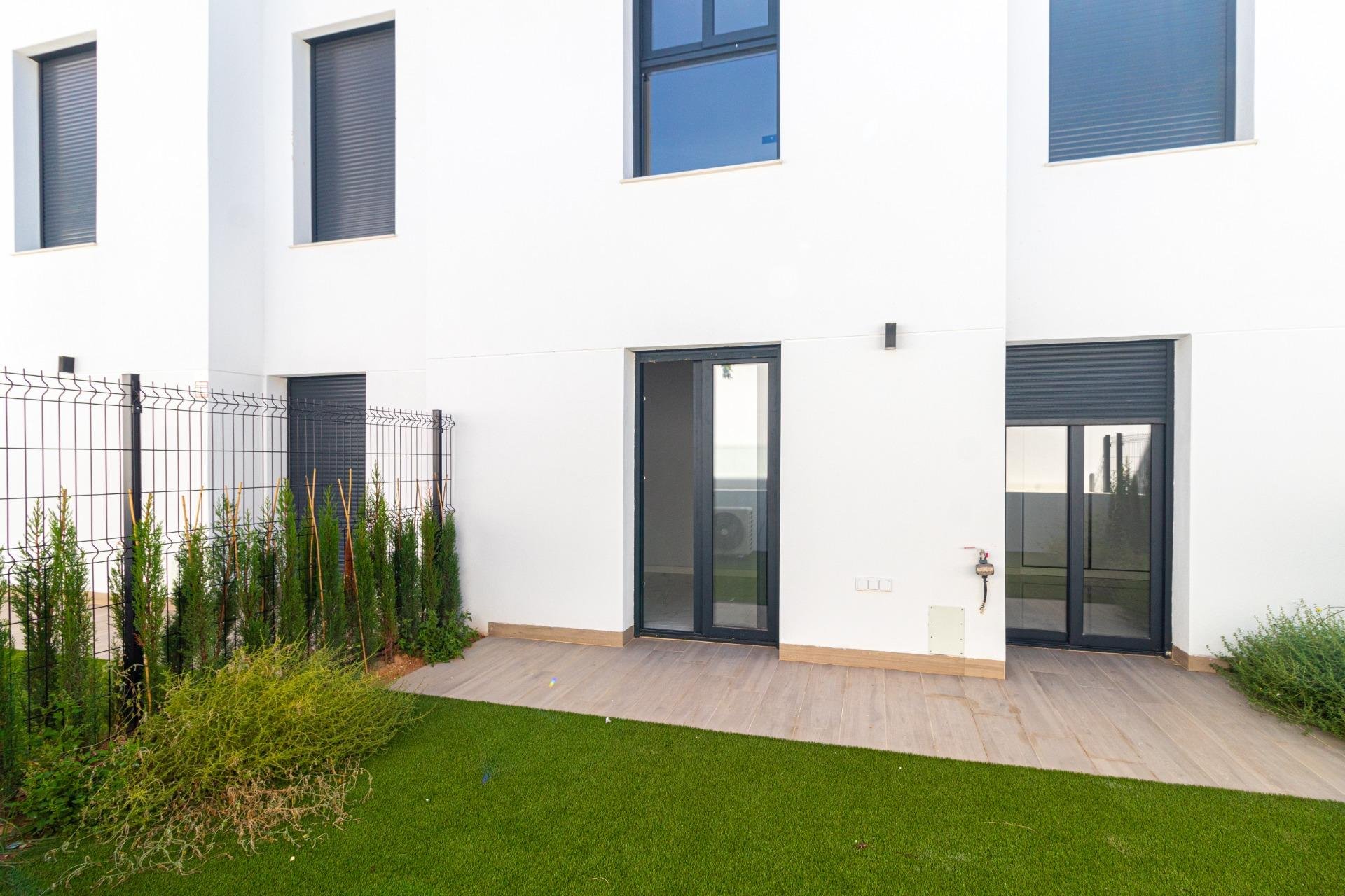 Resale - Apartment / Flat * - Orihuela Costa *
