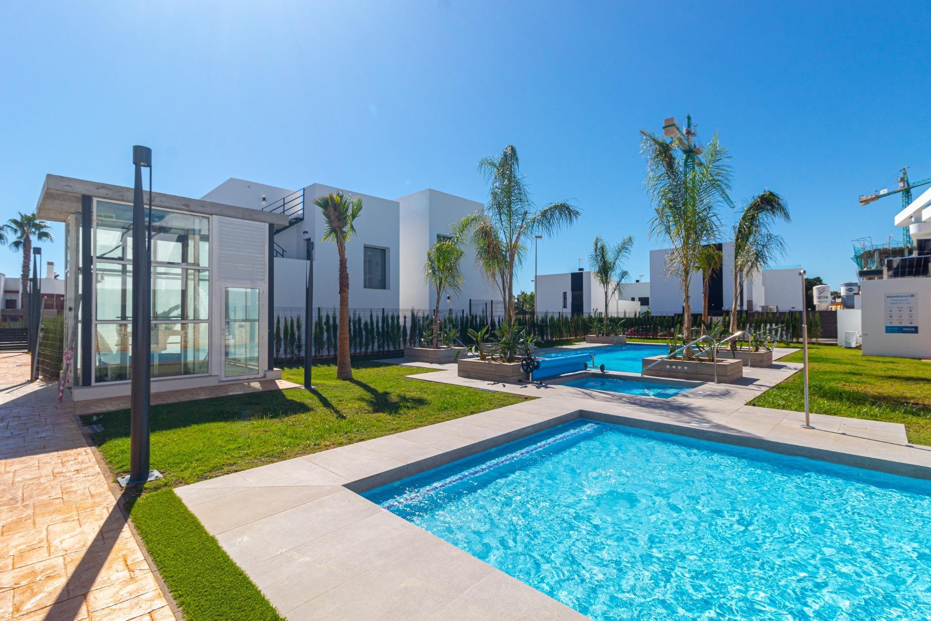 Resale - Apartment / Flat * - Orihuela Costa *
