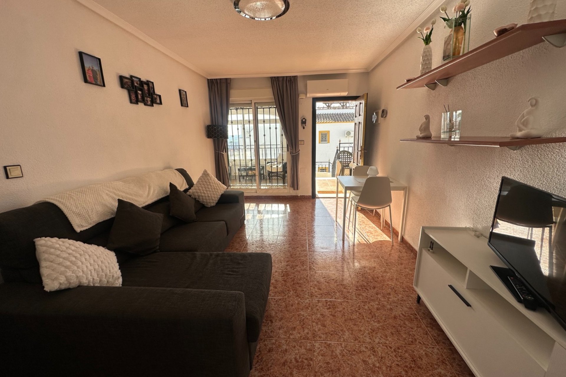Resale - Apartment / Flat * - Orihuela * - Entre Naranjos *