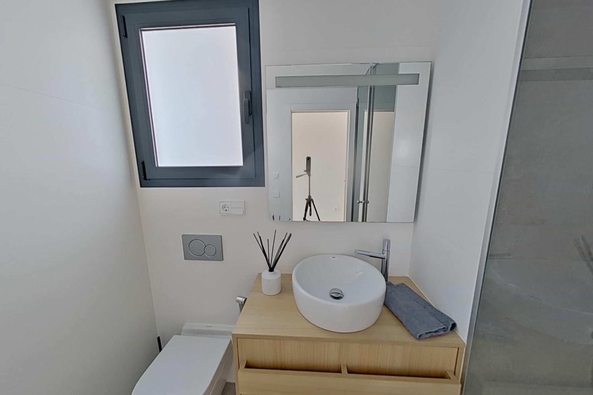 Resale - Apartment / Flat * - Orihuela * - Las Colinas Golf Resort *