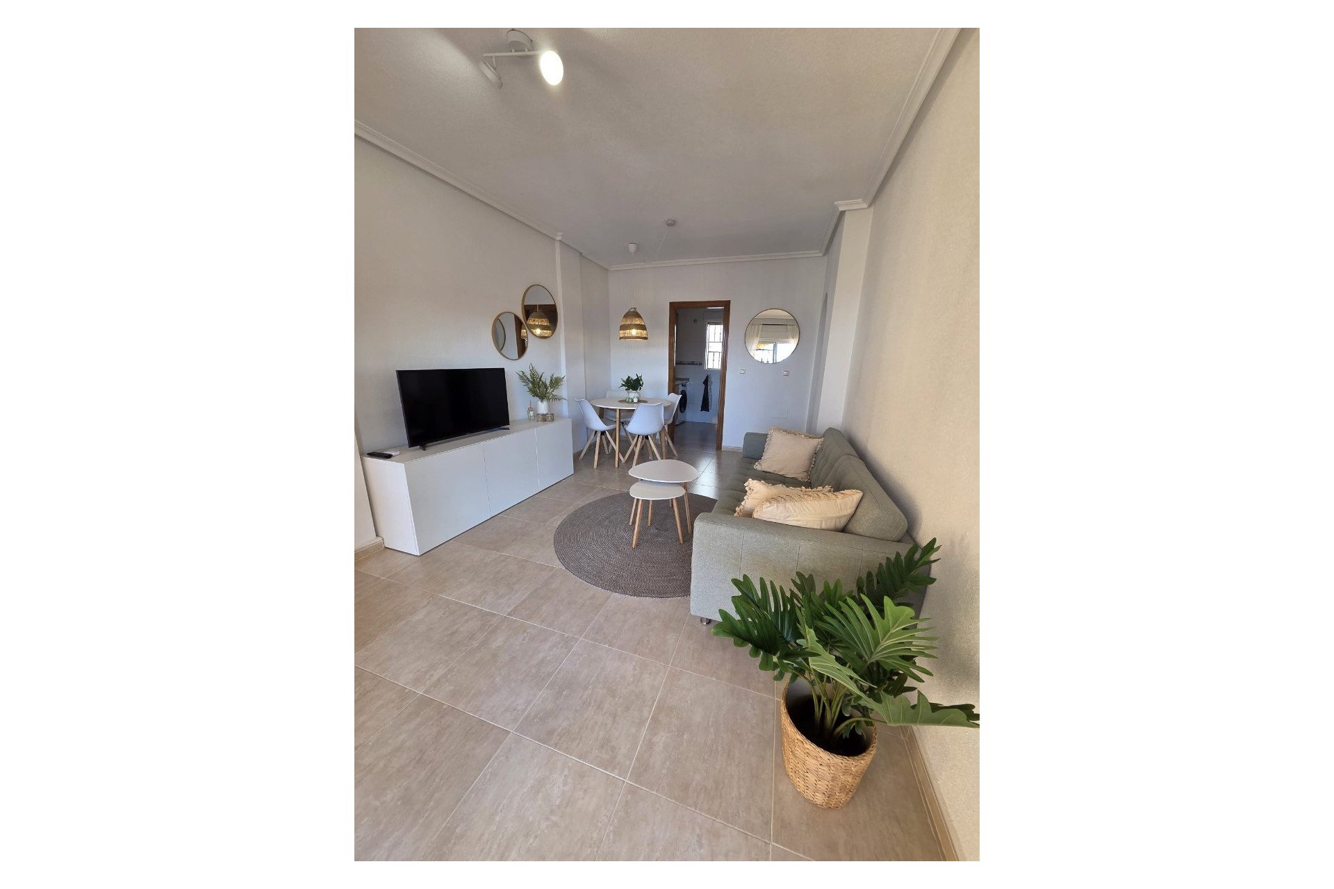 Resale - Apartment / Flat * - Orihuela * - Los Balcones