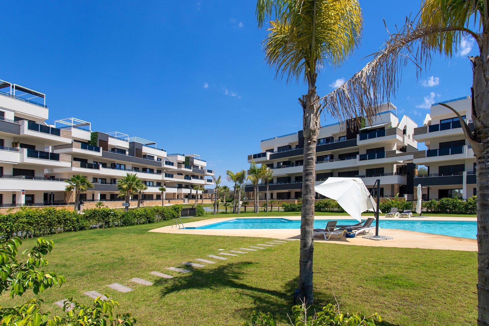 Resale - Apartment / flat - Orihuela - Orihuela Costa