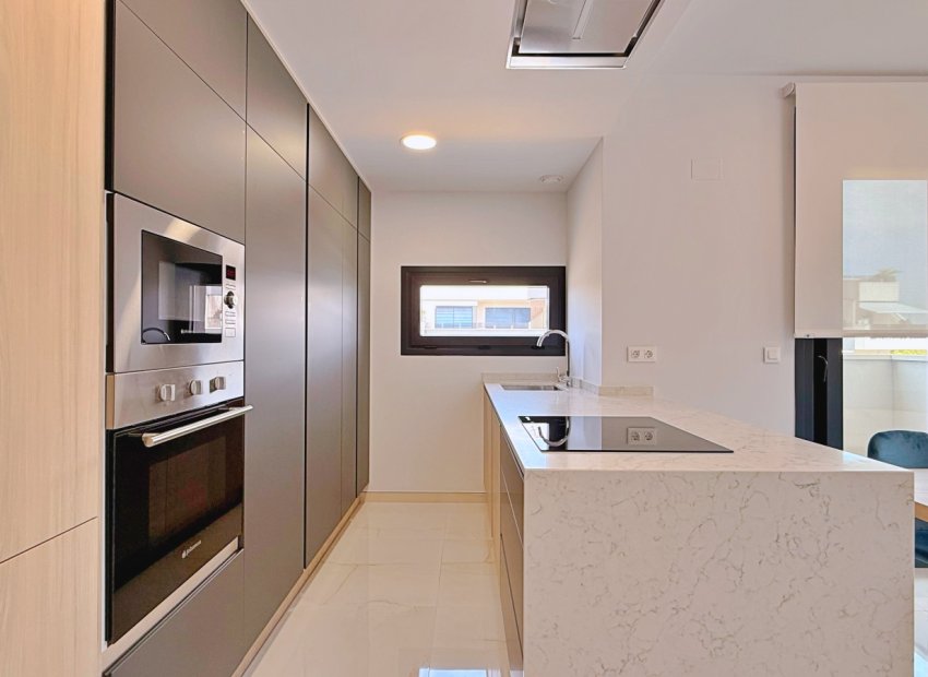 Resale - Apartment / Flat * - Orihuela * - Orihuela Costa *