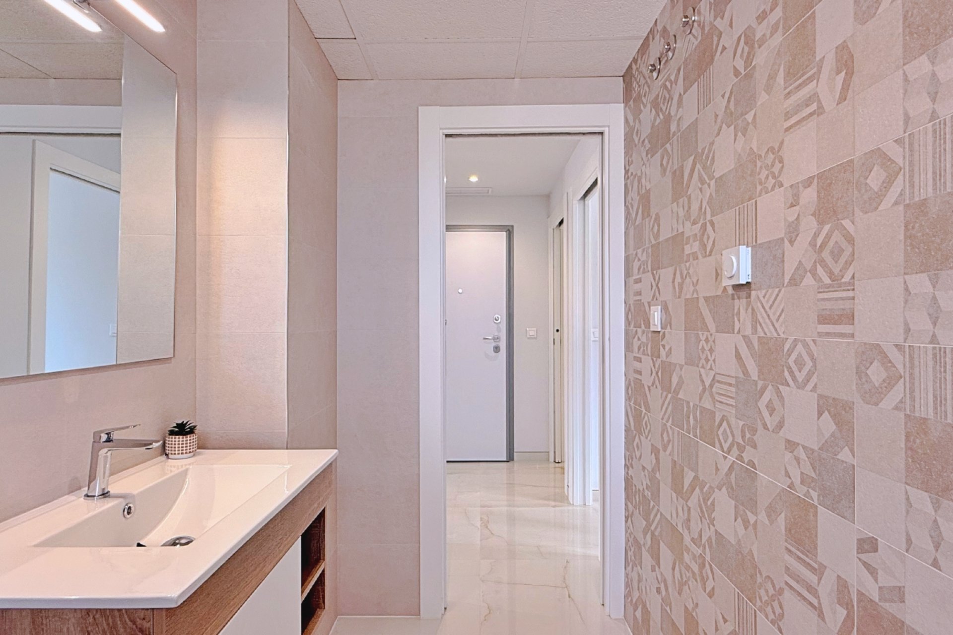 Resale - Apartment / Flat * - Orihuela * - Orihuela Costa *