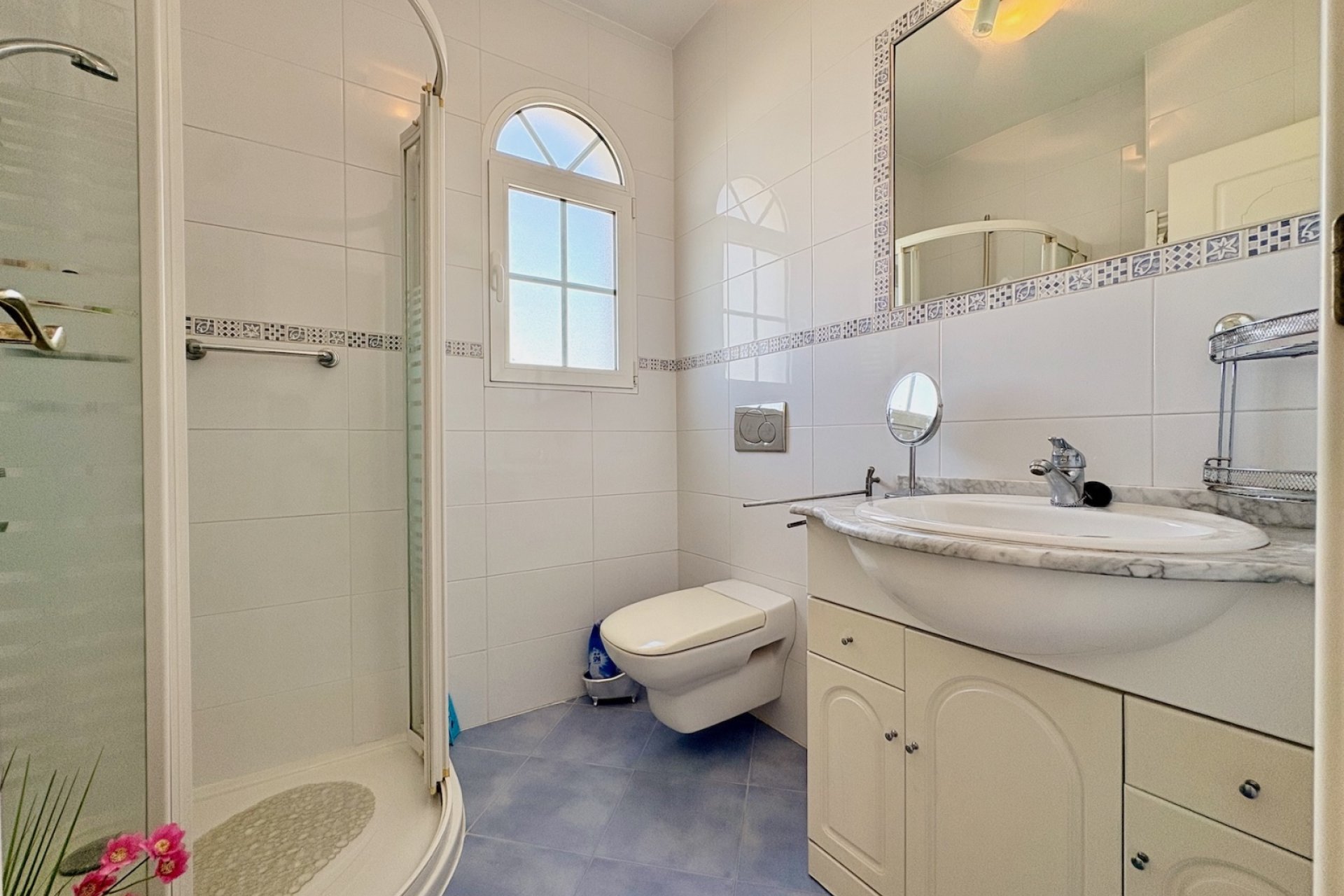 Resale - Apartment / Flat * - Orihuela * - Villamartín * 