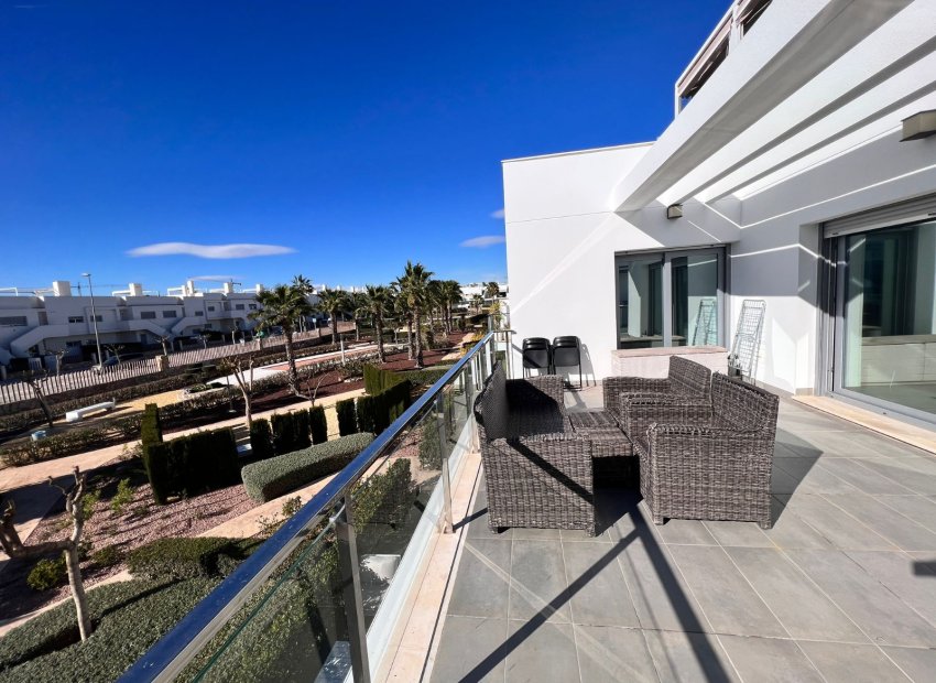 Resale - Apartment / Flat * - Orihuela * - Vistabella Golf *