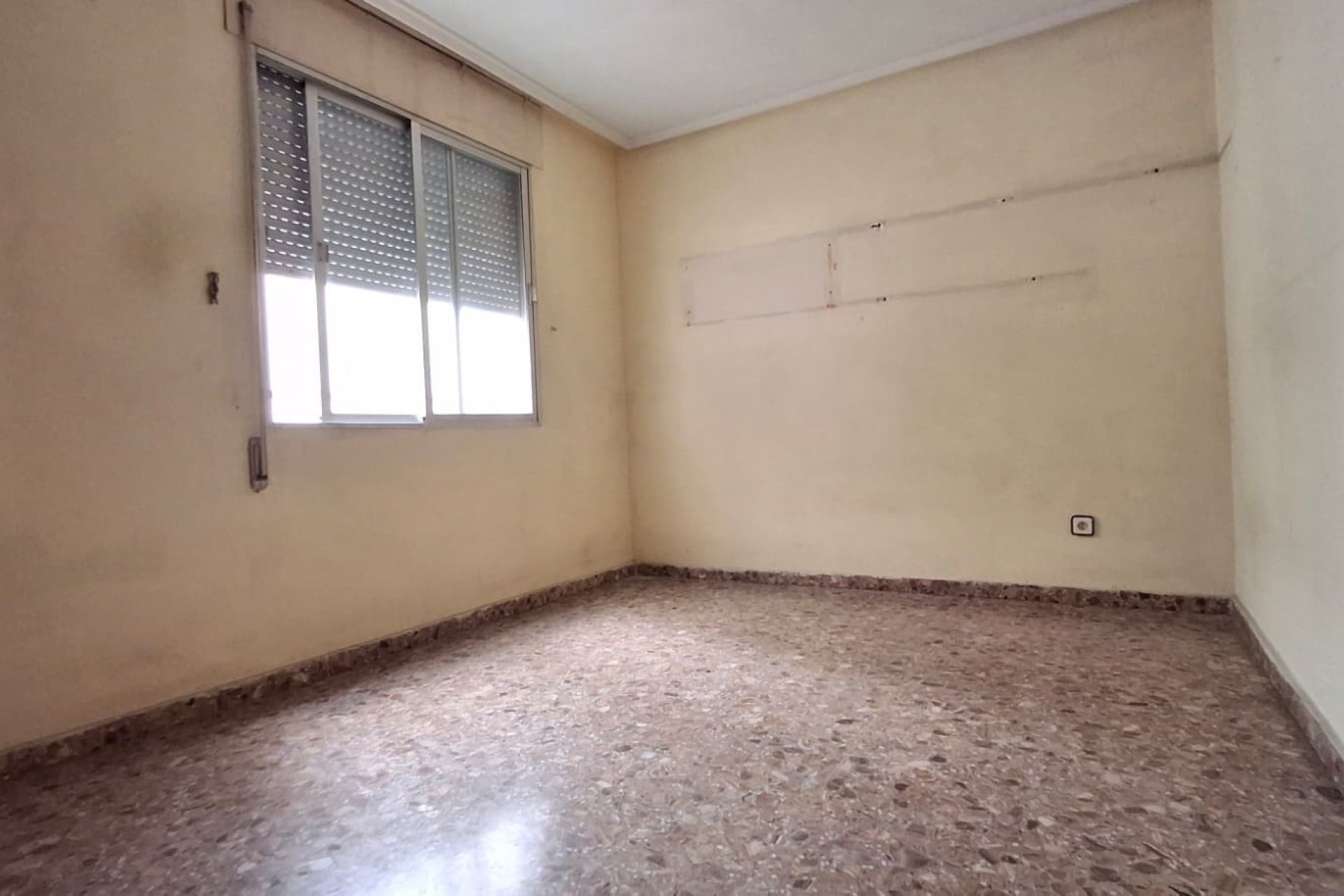 Resale - Apartment / Flat * - Orihuela *