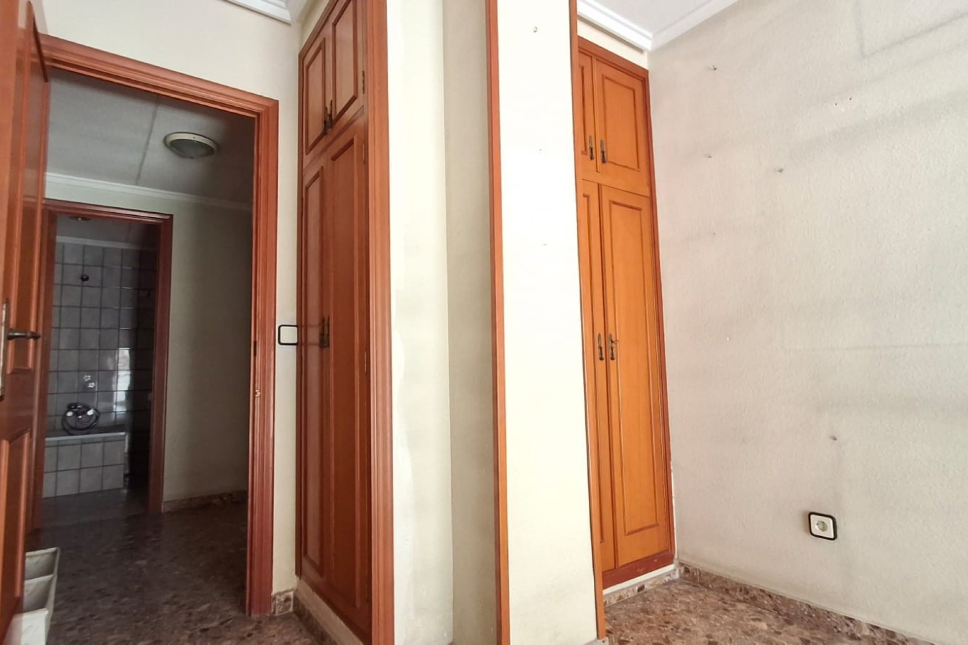 Resale - Apartment / Flat * - Orihuela *