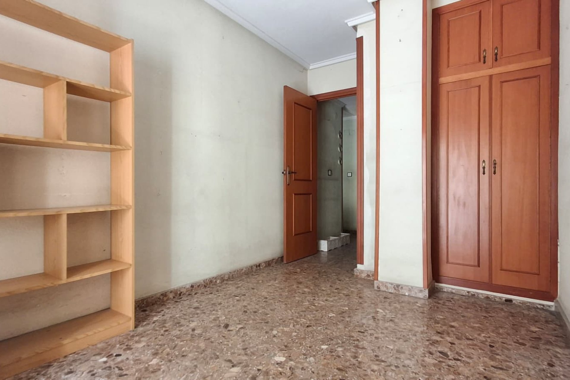Resale - Apartment / Flat * - Orihuela *