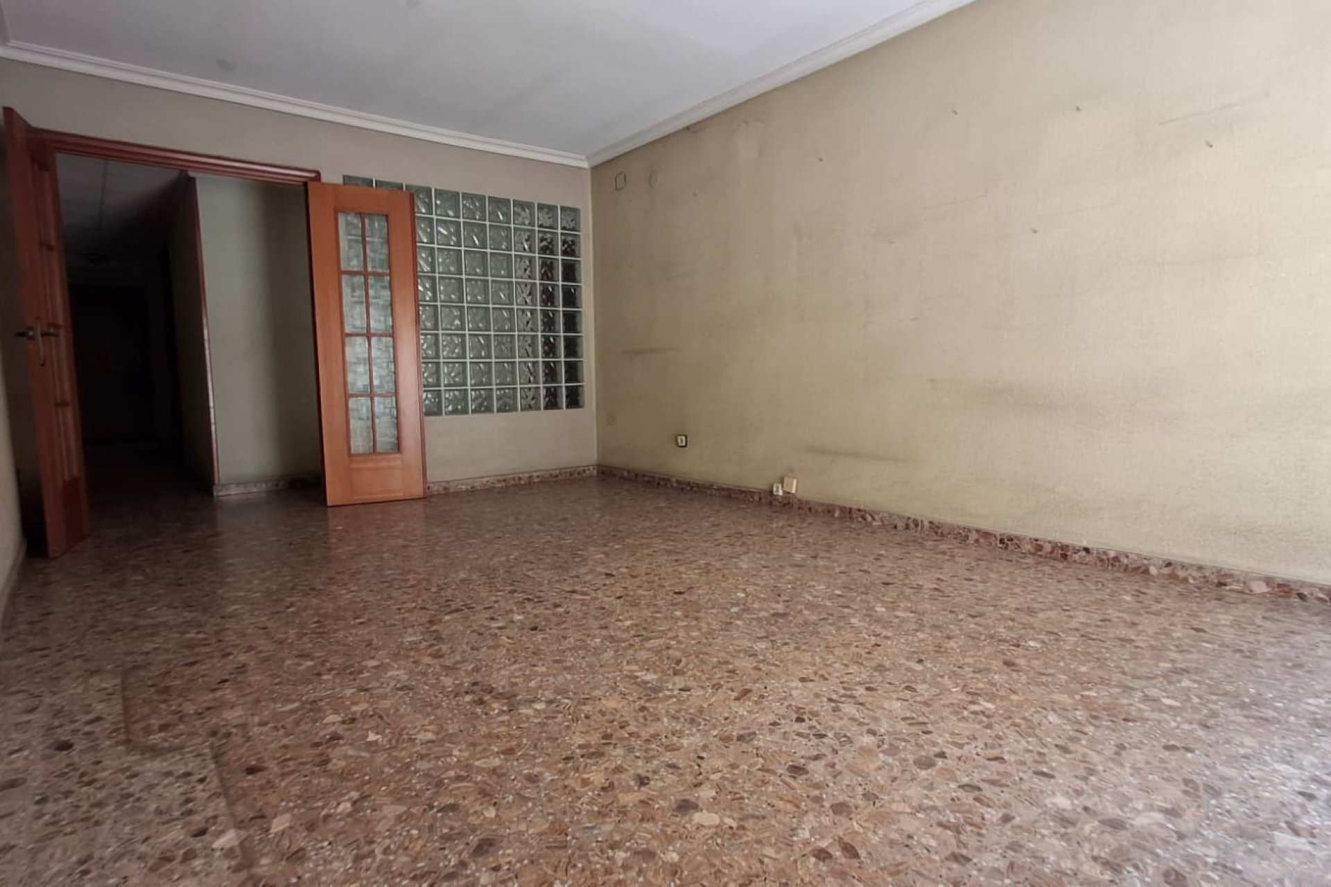 Resale - Apartment / Flat * - Orihuela *
