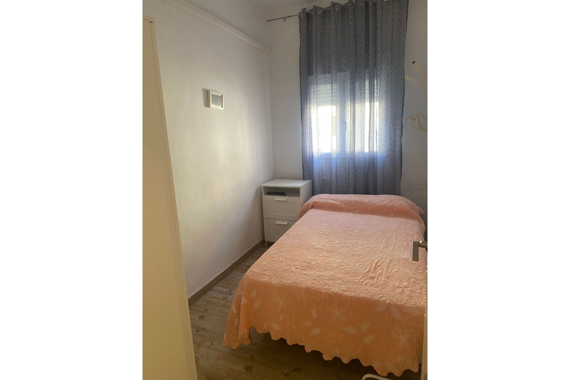 Resale - Apartment / flat - Pilar de la Horadada - Costa Blanca