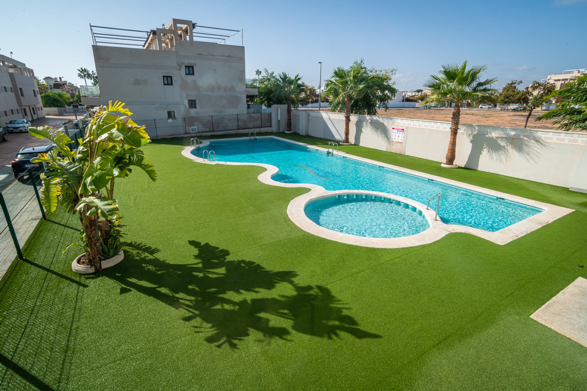 Resale - Apartment / flat - Pilar de la Horadada - Mil Palmeras