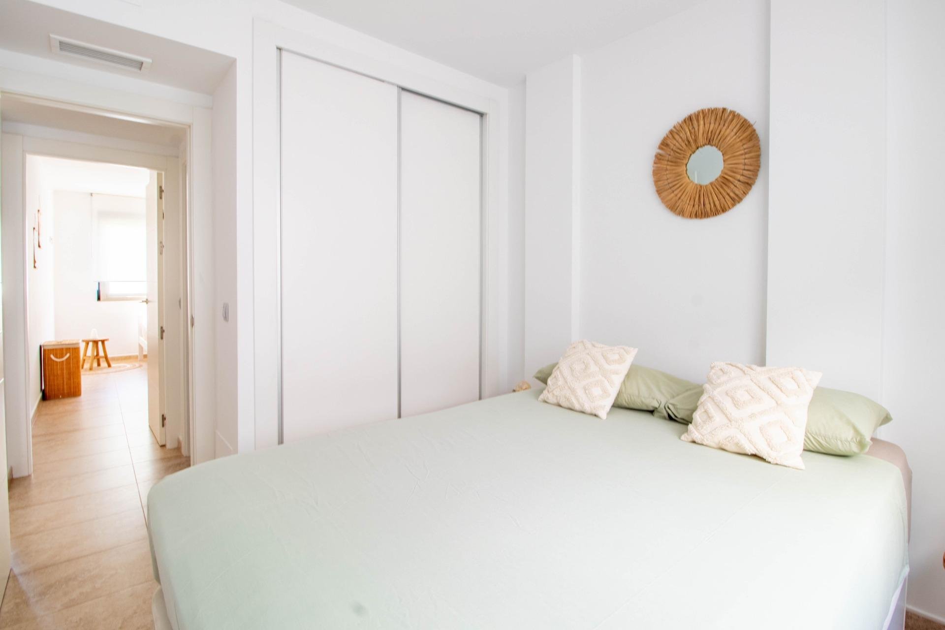 Resale - Apartment / Flat * - Pilar de la Horadada * - Torre de la Horadada *