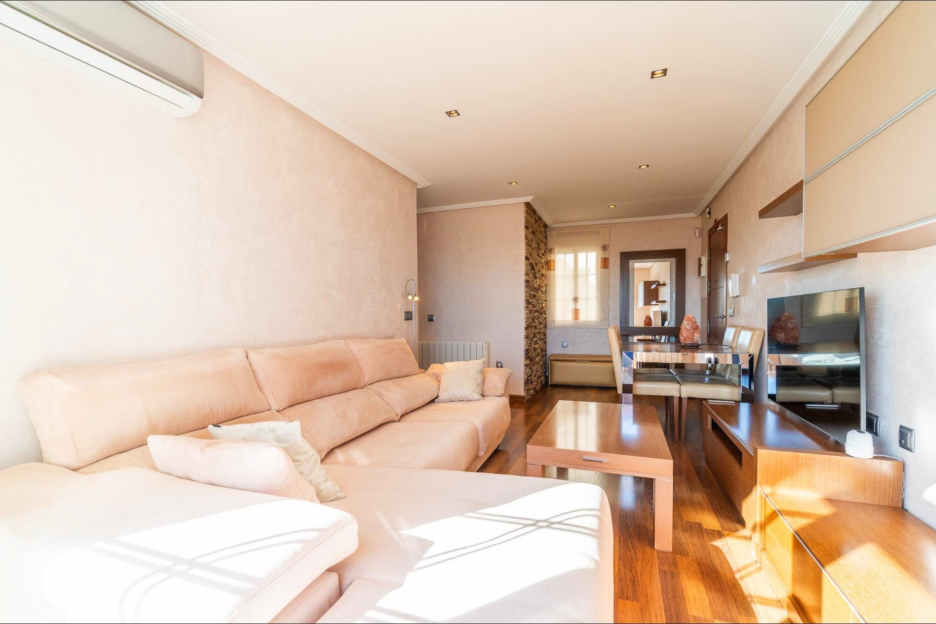 Resale - Apartment / flat - Pilar de la Horadada - Zona Pueblo