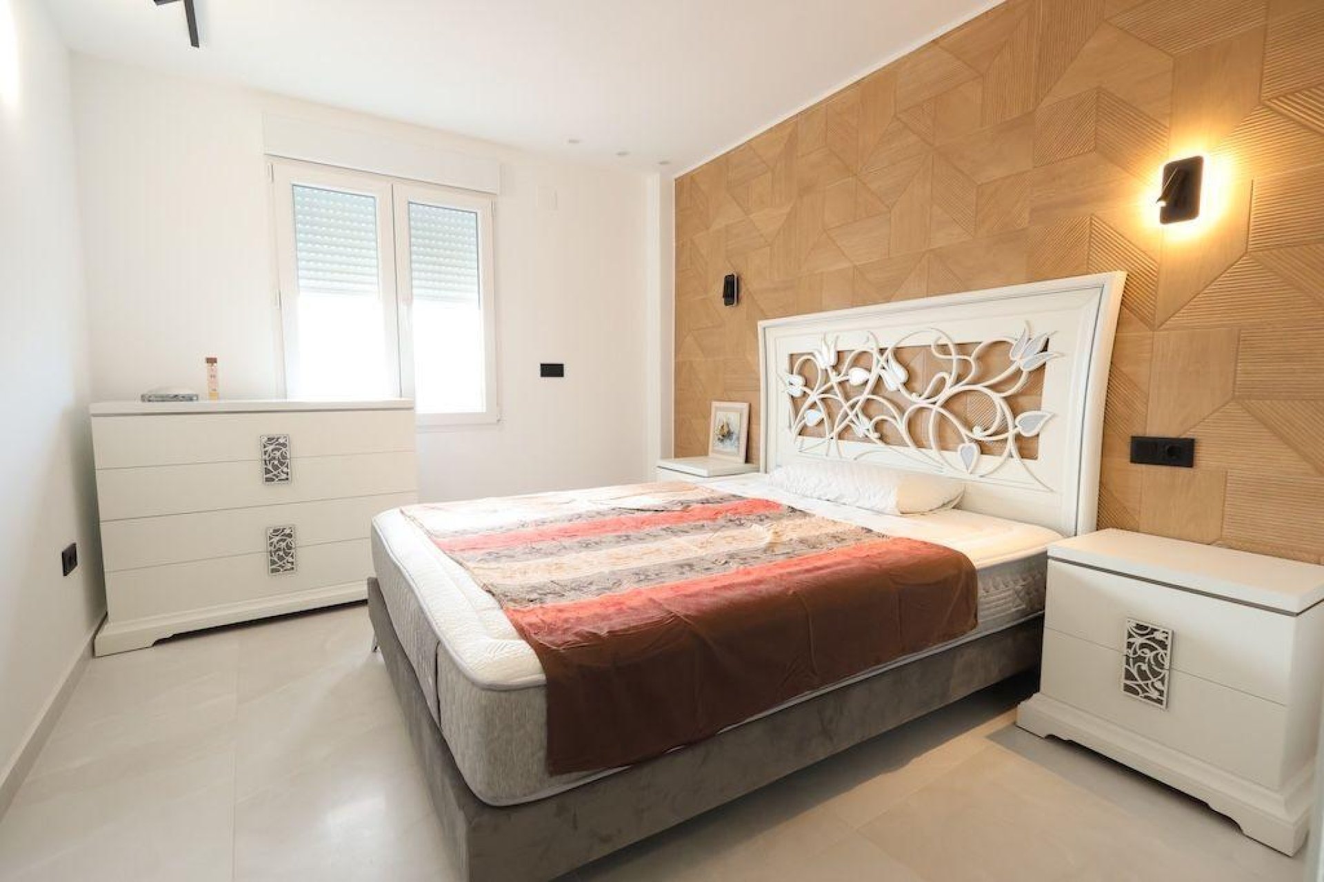 Resale - Apartment / Flat * - Pilar de la Horadada - Zona Pueblo