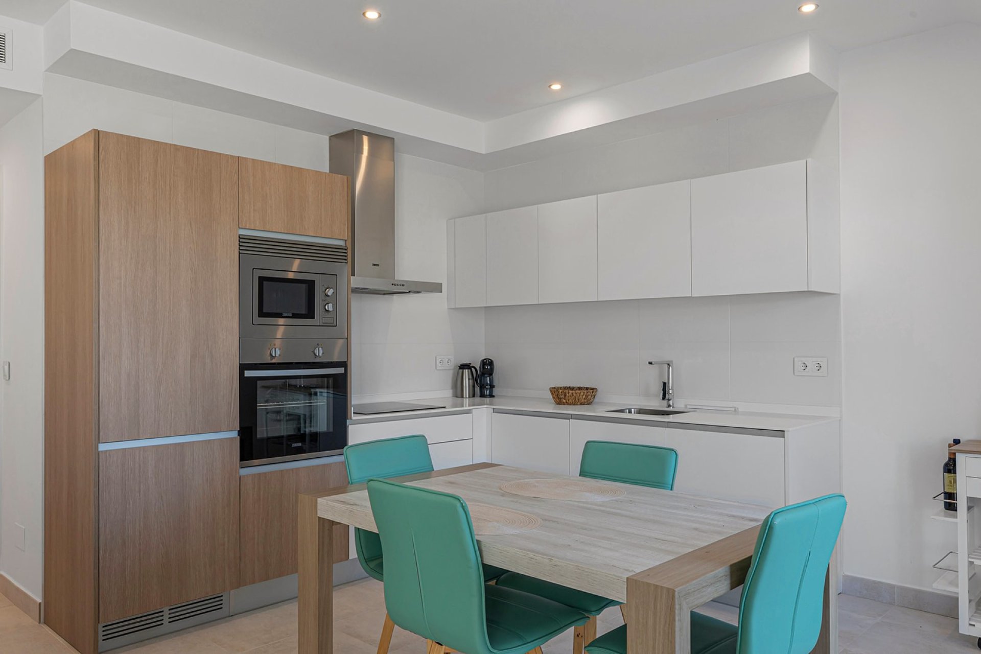 Resale - Apartment / Flat * - Pilar de la Horadada * - Zona Pueblo