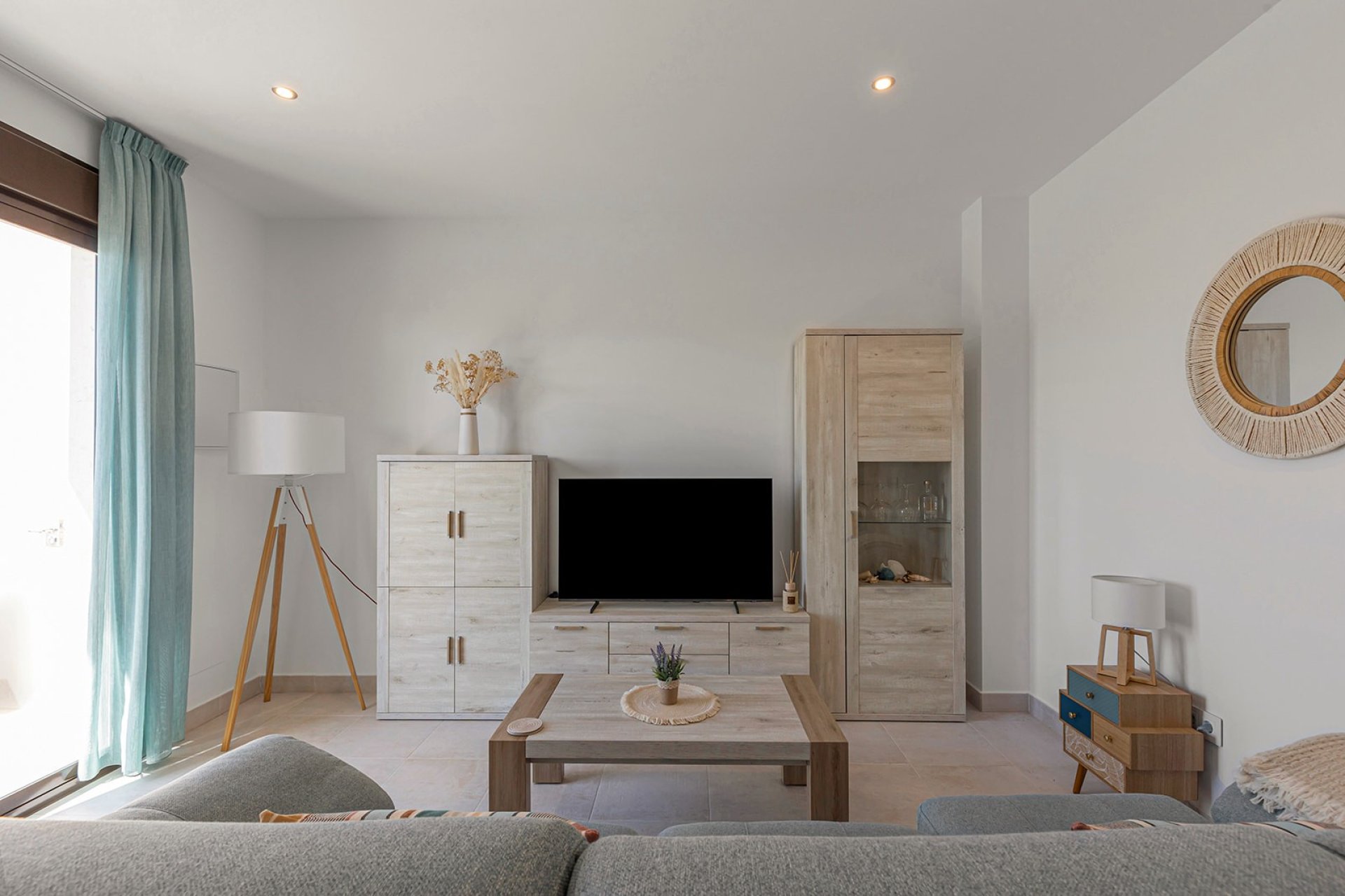 Resale - Apartment / Flat * - Pilar de la Horadada * - Zona Pueblo